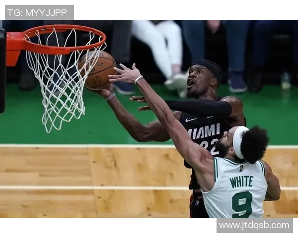 凯尔特人对决热火再续经典对抗历史回顾与精彩瞬间分析 凯尔特人对决热火再续经典对抗历史回顾与精彩瞬间分析