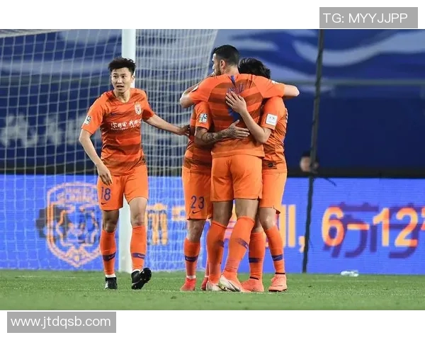 广州富力与山东鲁能对决前瞻分析及赛季表现综合评估 广州富力与山东鲁能对决前瞻分析及赛季表现综合评估