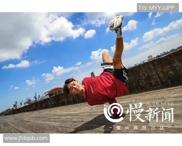 重庆街舞队耐力表现分析与训练策略探讨 重庆街舞队耐力表现分析与训练策略探讨